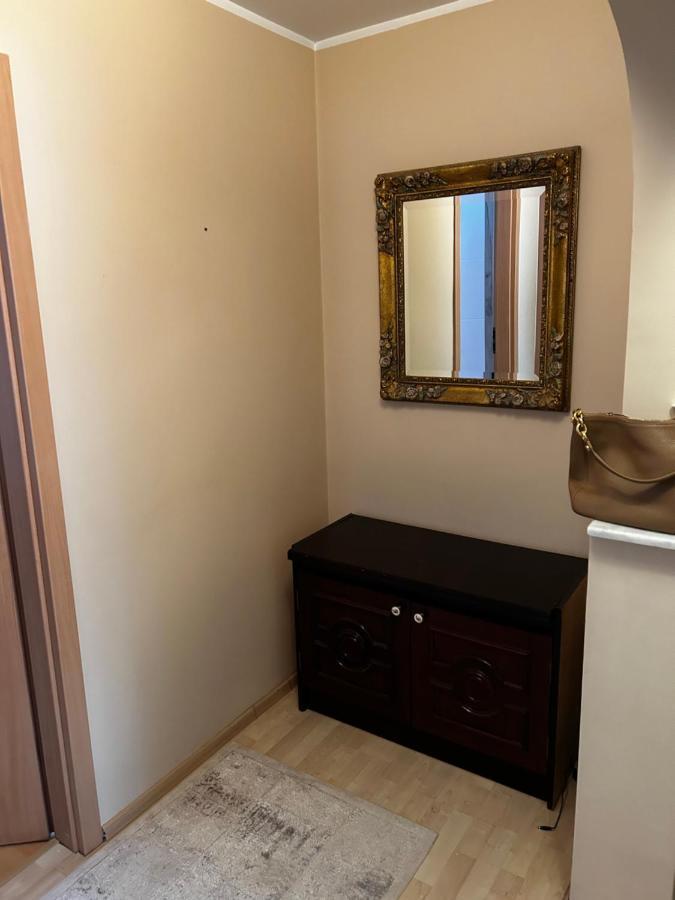 Lalelelor Apartment Сучеава Екстериор снимка